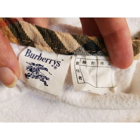 Burberry Towel Large Bath Pool Beach Rare White w Nova Check Piping Trim FLAWS - Picture 6 of 9